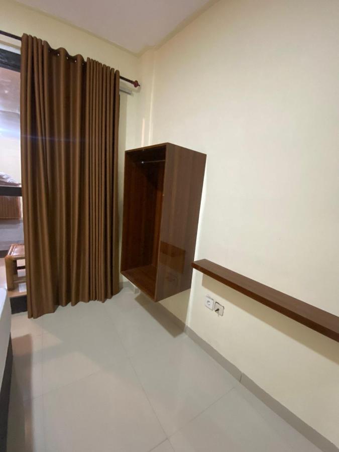 Naja Homestay กีลีตราวางัน ภายนอก รูปภาพ